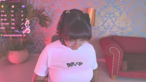 Snapshot of alexa_cruz__ chatting on 25, 4, 2026 Alexa online show from 25, 4, 2026