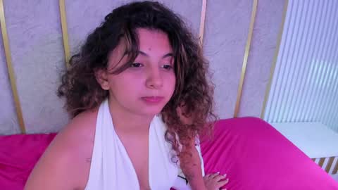 Snapshot of alexa_cutte_ chatting on 19, 4, 2026 A L E X A online show from 19, 4, 2026