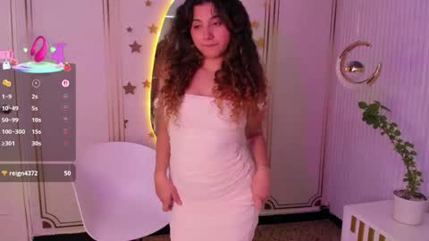 Snapshot of alexa_cutte_ chatting on 23, 4, 2026 A L E X A online show from 23, 4, 2026