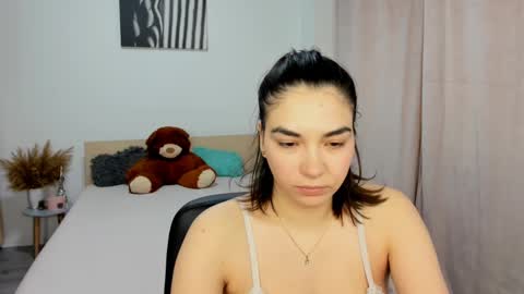 Snapshot of alexa_dolly chatting on 24, 2, 2025 Alexa online show from 24, 2, 2025