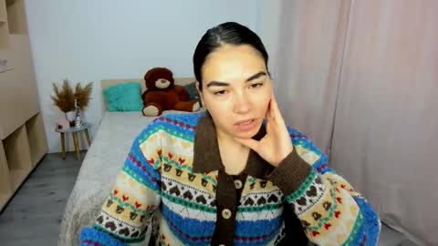 Snapshot of alexa_dolly chatting on 8, 11, 2025 Alexa online show from 8, 11, 2025