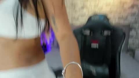 Snapshot of alexa_foxx27 chatting on 4, 2, 2025 alexa_foxx27 online show from 4, 2, 2025