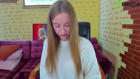 Snapshot of alexa_glory chatting on 8, 10, 2025 Alexa online show from 8, 10, 2025