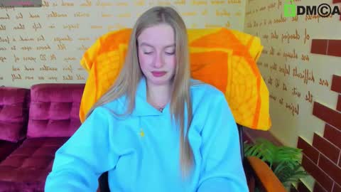 Snapshot of alexa_glory chatting on 17, 10, 2025 Alexa online show from 17, 10, 2025