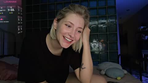 Snapshot of alexa_novak chatting on 13, 6, 2026 Alexa online show from 13, 6, 2026