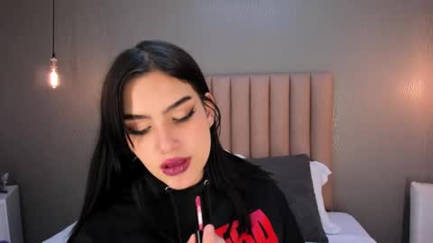 Snapshot of alexa_thaylor_ chatting on 3, 1, 2025 Alexa Thaylor online show from 3, 1, 2025