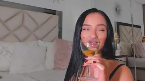 alexa_tobar online show from 29, 12, 2024