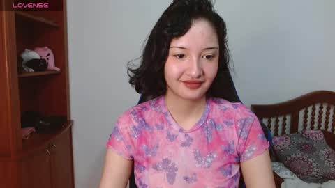 Snapshot of alexaa08 chatting on 7, 10, 2025 Alexandra 3 online show from 7, 10, 2025