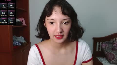 Snapshot of alexaa08 chatting on 8, 10, 2025 Alexandra 3 online show from 8, 10, 2025