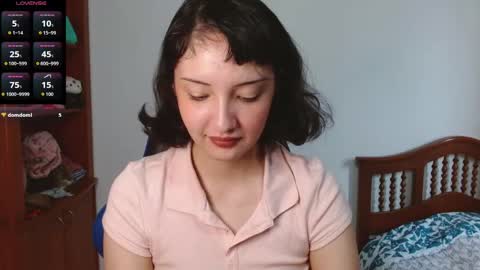 Snapshot of alexaa08 chatting on 28, 10, 2025 Alexandra 3 online show from 28, 10, 2025