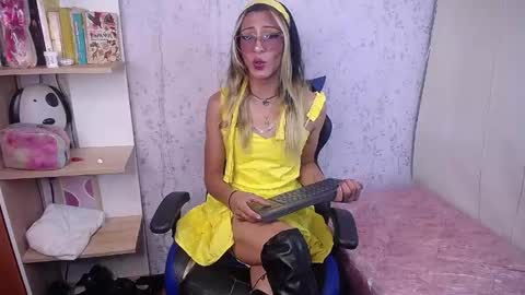 Snapshot of alexaavandercloude chatting on 24, 3, 2026 alexaavandercloude online show from 24, 3, 2026