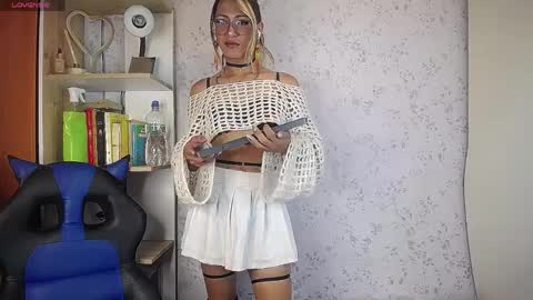 Snapshot of alexaavandercloude chatting on 3, 4, 2026 alexaavandercloude online show from 3, 4, 2026