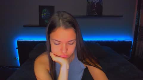 angel online show from 21, 10, 2025