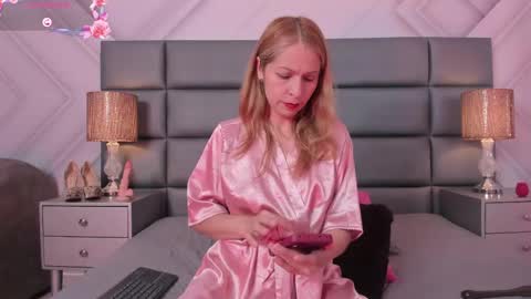 Snapshot of alexafoxx_ chatting on 18, 4, 2026 online show from 18, 4, 2026