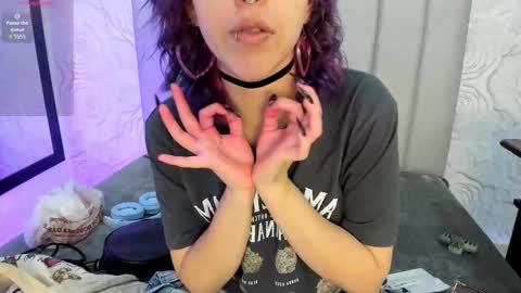 Snapshot of alexafoxy18 chatting on 4, 3, 2026 ALEXA online show from 4, 3, 2026