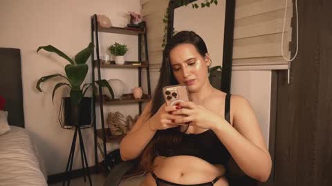 alexajhonsonof online show from 10, 1, 2025