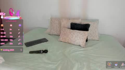 Alexandra Castillo online show from 8, 10, 2025