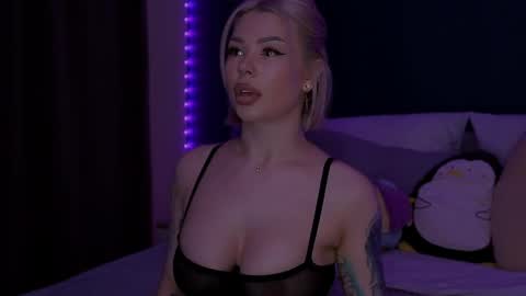 Snapshot of alexamason chatting on 3, 4, 2026 Alexa Mason online show from 3, 4, 2026