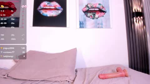 Snapshot of alexamora__ chatting on 21, 4, 2026 C A M I L A online show from 21, 4, 2026