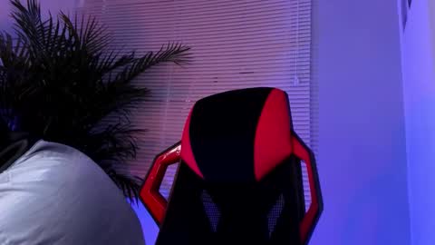 Alexander Diaz online show from 15, 9, 2025