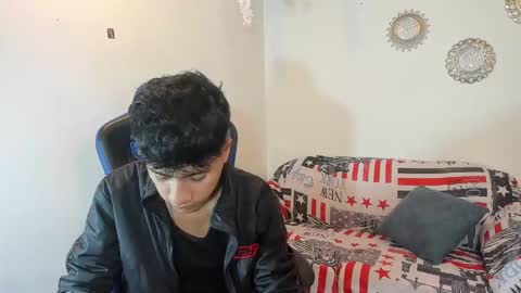 Snapshot of alexandluke1 chatting on 27, 10, 2025 chicos hot online show from 27, 10, 2025