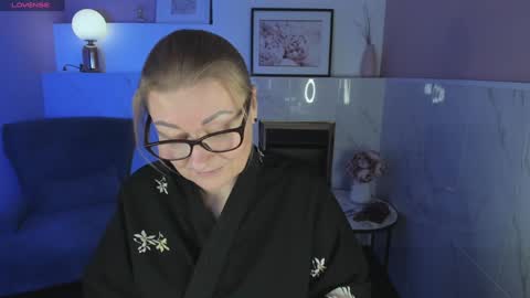 Alexandra online show from 3, 1, 2025