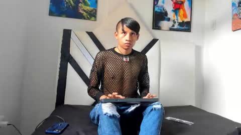 Snapshot of alexandro_bover chatting on 29, 10, 2025 Alexandro online show from 29, 10, 2025