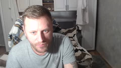 Snapshot of alexboy2022 chatting on 27, 11, 2025 onlyfans..alexyno2022 online show from 27, 11, 2025