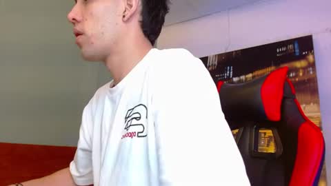 alexgiraldo__ online show from 16, 6, 2026