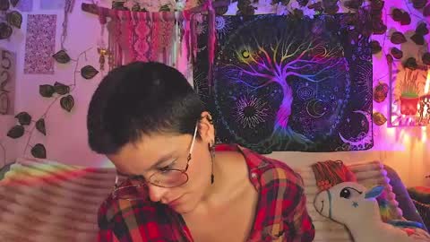 Snapshot of alexiafisher_ chatting on 4, 4, 2026 Alex online show from 4, 4, 2026