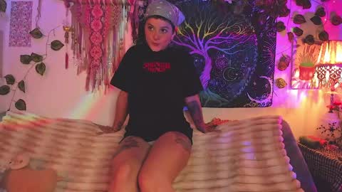 Snapshot of alexiafisher_ chatting on 12, 4, 2026 Alex online show from 12, 4, 2026