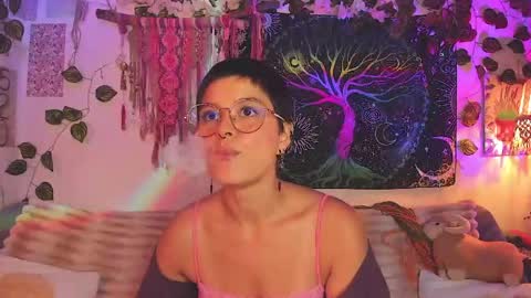 Snapshot of alexiafisher_ chatting on 19, 4, 2026 Alex online show from 19, 4, 2026