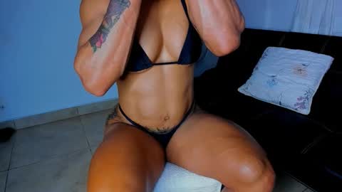Snapshot of alexiafit chatting on 5, 10, 2025 alexiafit online show from 5, 10, 2025