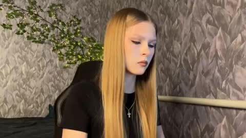 Snapshot of alexialunaris chatting on 30, 4, 2026 Alexia online show from 30, 4, 2026