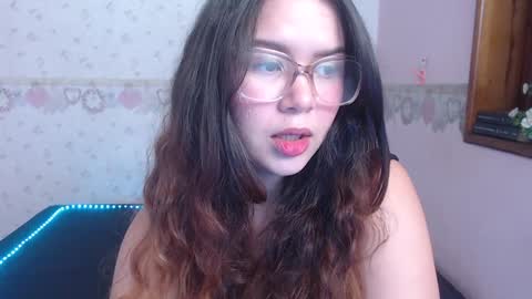 Alexia online show from 3, 2, 2025