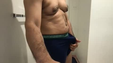 Snapshot of alexis69mm chatting on 16, 12, 2025 Alex online show from 16, 12, 2025