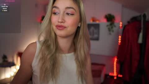 Alexis Texas online show from 1, 2, 2025