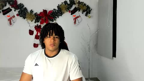 Snapshot of alexj_black chatting on 23, 12, 2025 ALEXJ BLACK online show from 23, 12, 2025