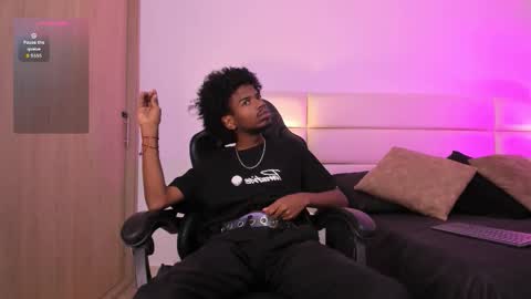 Alex Jaccob online show from 1, 12, 2025