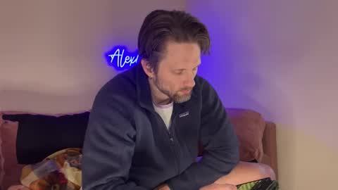 Alex Mann online show from 8, 11, 2025