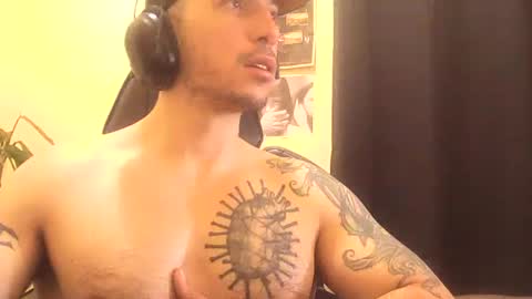 Snapshot of alexopenmind21 chatting on 2, 4, 2026 Alexxx online show from 2, 4, 2026