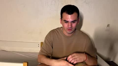 Snapshot of alexray20 chatting on 3, 4, 2026 Alex online show from 3, 4, 2026