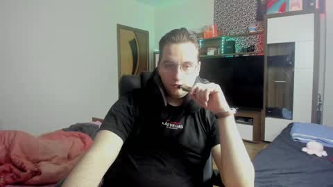 Snapshot of alexs9xtime chatting on 16, 3, 2026 alexs9xtime online show from 16, 3, 2026