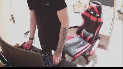 Snapshot of alexthepro00 chatting on 2, 10, 2025 alexthepro00 online show from 2, 10, 2025