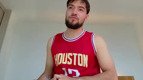 Snapshot of alextwunkk chatting on 14, 11, 2025 Alex online show from 14, 11, 2025