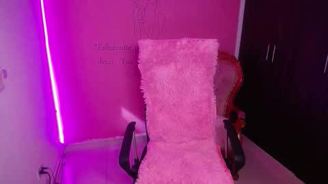 alexxa_1111 online show from 20, 11, 2025