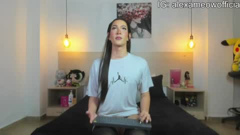Snapshot of alexxa_meow chatting on 10, 7, 2026 A L E X A online show from 10, 7, 2026