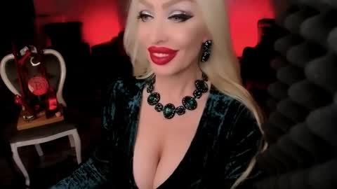 AlfaFemale online show from 24, 12, 2024