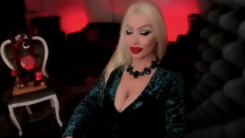 AlfaFemale online show from 24, 12, 2024
