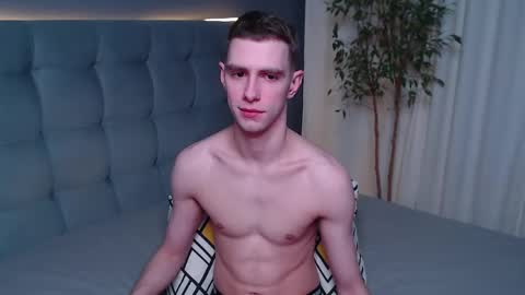 Snapshot of alfie_evanss chatting on 3, 4, 2026 Alfie online show from 3, 4, 2026